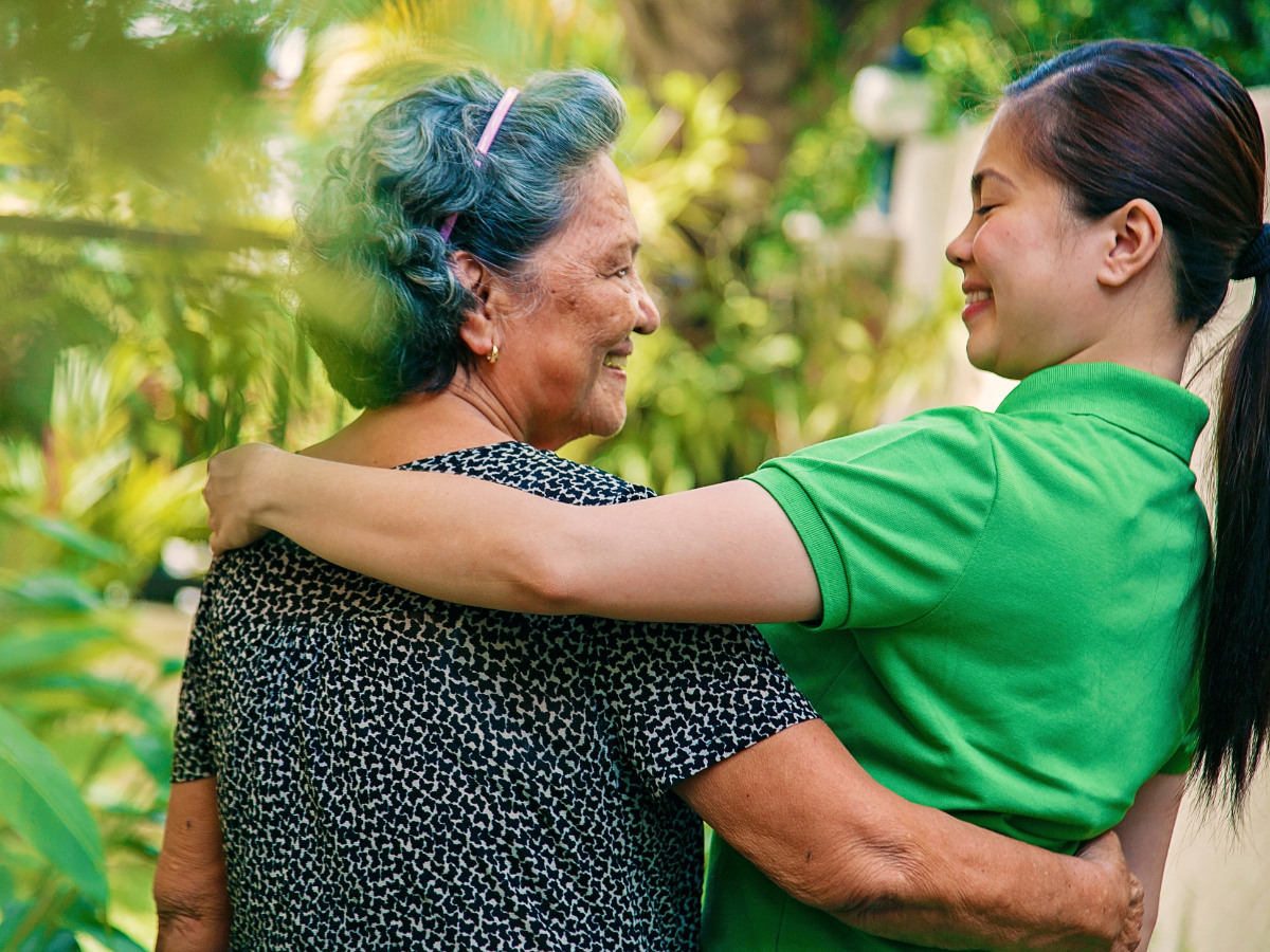 How To Support Someone With Alzheimer’s: A Guide For Families